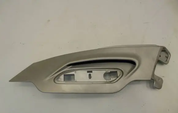 Front fender indicator light