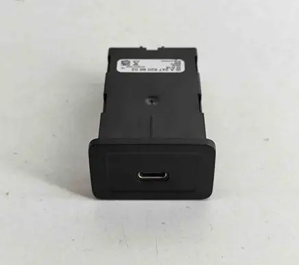 USB socket connector