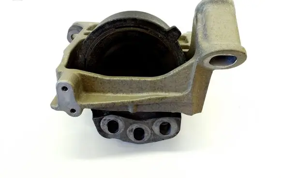 Engine mount bracket