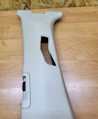 Volvo XC60 (B) pillar trim (top) 30671770