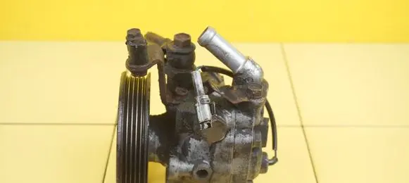 Subaru Forester SG Power steering pump 24SP44