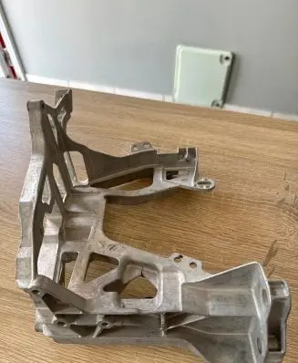 Mercedes-Benz E W213 Headlight/headlamp mounting bracket A2056221600