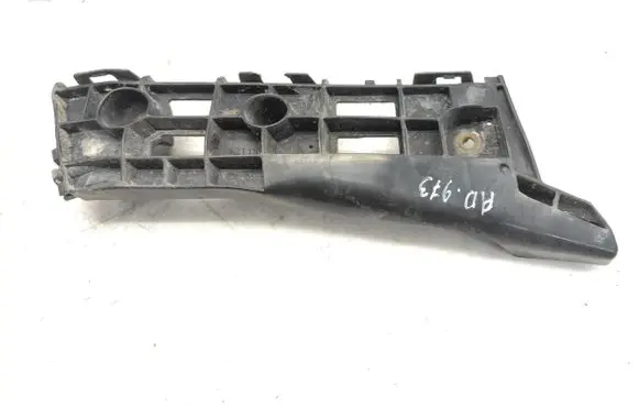 Toyota Prius (XW30) Front bumper mounting bracket 5211547020