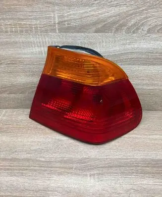 BMW 3 E46 Rear/tail lights 8364922