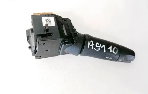 Nissan X-Trail T30 Indicator stalk 255408h700 4708