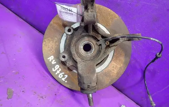 Peugeot Partner Front wheel hub spindle knuckle