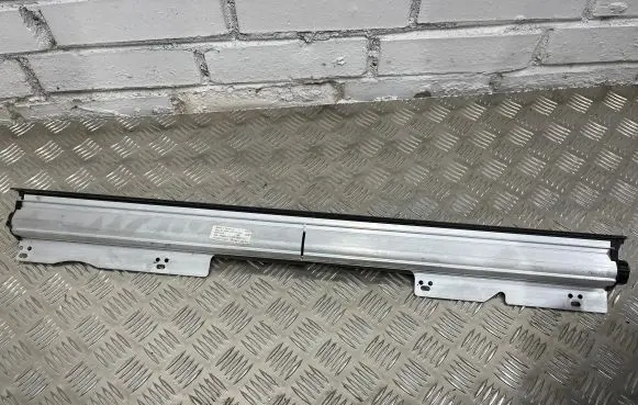 Audi A8 S8 D4 4H Rear door window curtain/sunshade 4H4861333 002220012500