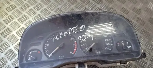 Ford Mondeo MK I Speedometer (instrument cluster) 93bb10c956ca