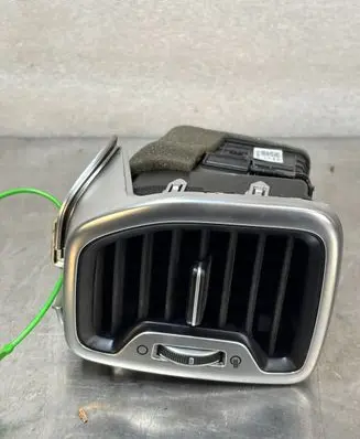 KIA Sportage Dash center air vent grill 97480-F1000SA1