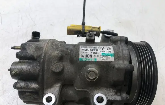 Citroen C4 Grand Picasso Air conditioning (A/C) compressor (pump) 9684960580