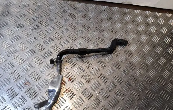 Audi Q3 8U Coolant pipe/hose 06J121492C