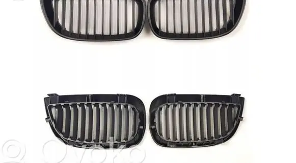 BMW 1 E81 E87 Front grill 