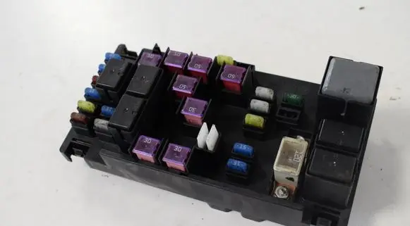 Subaru Legacy Fuse box set 82241AG060