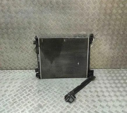 Nissan Qashqai Coolant radiator 214101527R