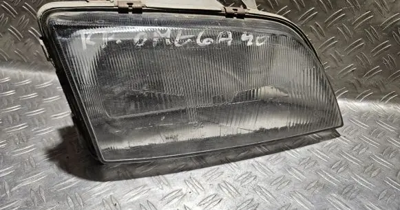 Opel Omega A Headlight/headlamp 03766748 90337333