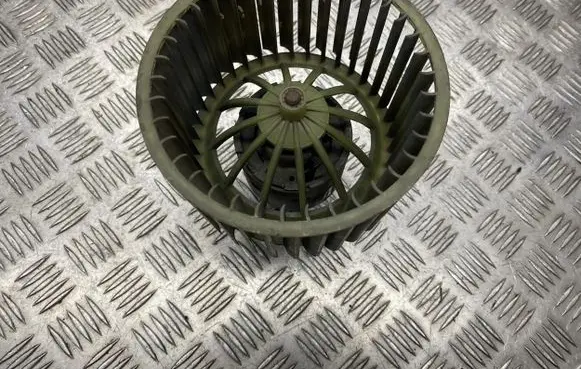 Audi 100 S4 C4 Heater fan/blower 4A0959101