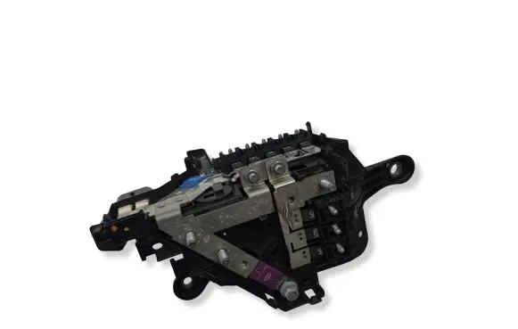 Mercedes-Benz C W205 Fuse box set A2055401850