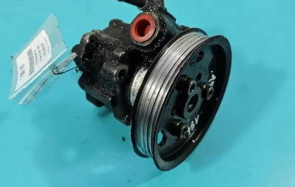 Volkswagen PASSAT B5.5 Power steering pump 8D0145156T IMPRK1509187