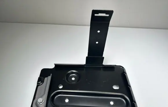 Audi Q3 F3 Battery tray 5QF804869E