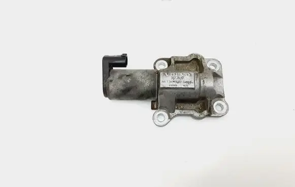 Volvo XC90 Camshaft vanos timing valve 8670422