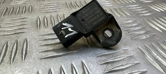 BMW 1 F20 F21 Air pressure sensor 7599906 0261230252