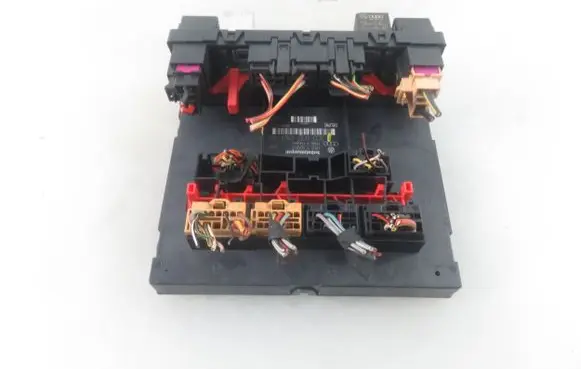 Seat Leon (1P) Central body control module 3C0937049AD