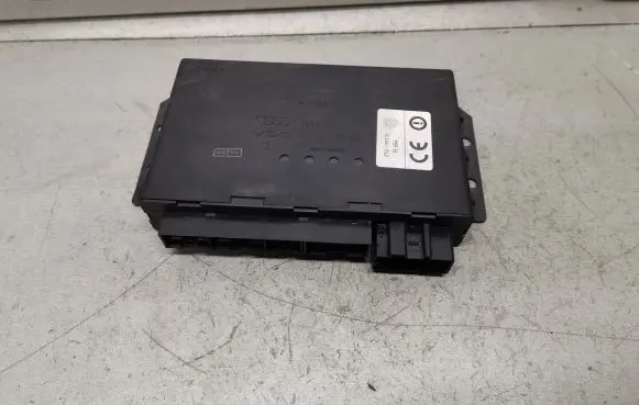 Audi A6 S6 C5 4B Comfort/convenience module 4B0962258K