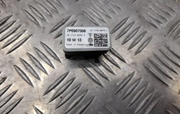 Porsche Cayenne (92A) Airbag deployment crash/impact sensor 7P0907508