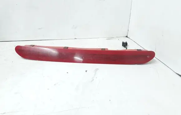 Volkswagen Golf V Third/center stoplight 1K6945097B