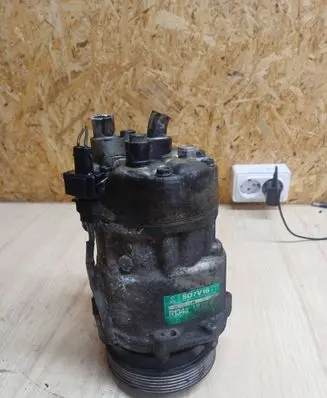 Opel Zafira B Air conditioning (A/C) compressor (pump) 1J0820803A 067551164