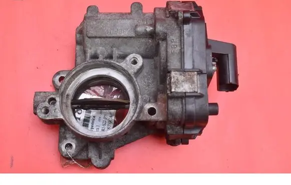 Opel Astra H Throttle body valve 48CPD4