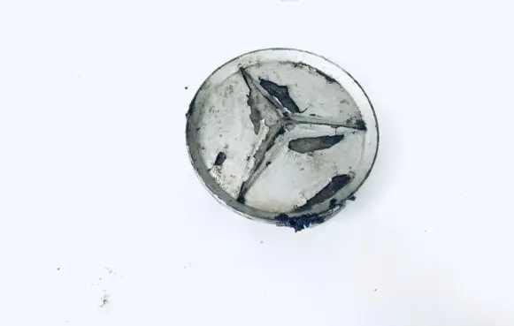 Mercedes-Benz C W202 Original wheel cap 2014010225