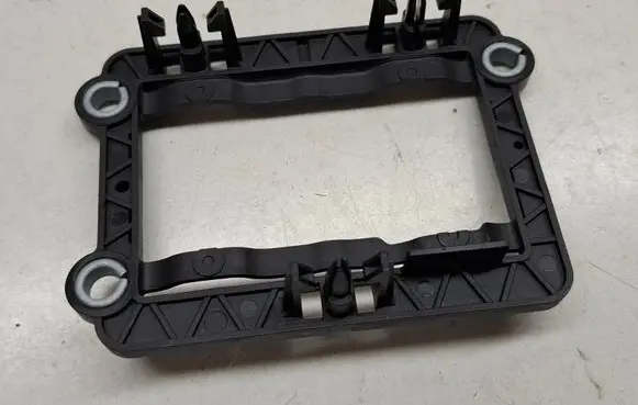 Alfa Romeo Stelvio Distronic sensor bracket 0050568459 68606856AA 50568459