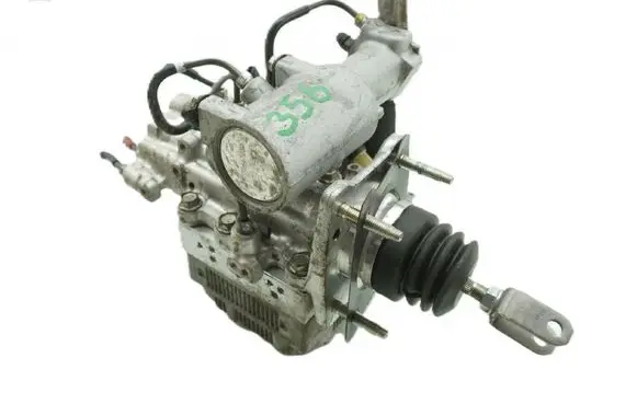 Lexus CT 200H Master brake cylinder 4727047030