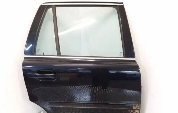 Volvo XC90 Rear door 
