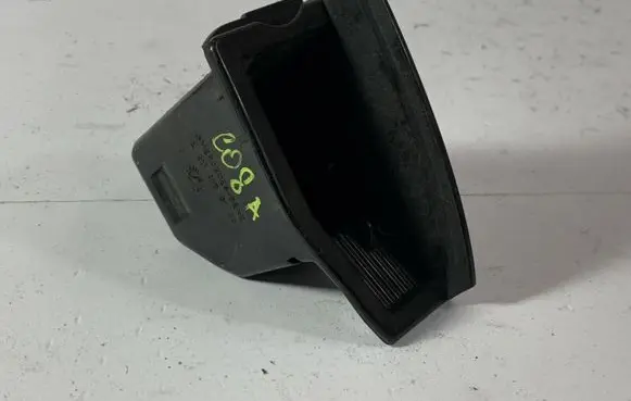 Mercedes-Benz E W211 Rear door ashtray A2118100133