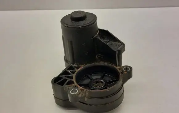 Volkswagen Golf VII Hand brake/parking brake motor 5Q0615405AM