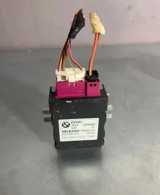 BMW 5 E60 E61 Fuel injection pump control unit/module 7209286 081090147 55892110