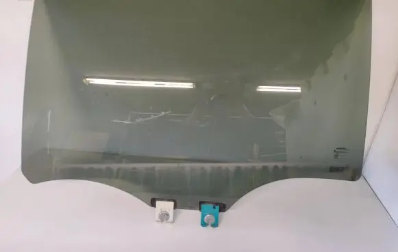 Chrysler Pacifica Sliding door window/glass 43R000184 E000989