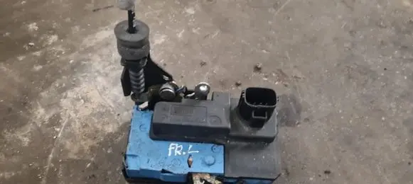 Volvo S60 Front door lock