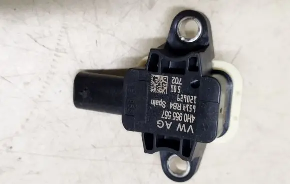 Audi A8 S8 D4 4H Airbag deployment crash/impact sensor 4H0955557