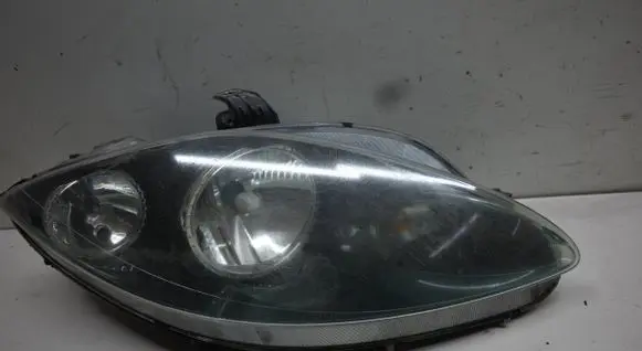 Seat Leon (1P) Headlight/headlamp 5P1941006A