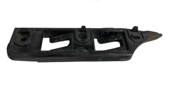 Front bumper mounting bracket