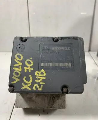 Volvo XC70 ABS Pump 8609540