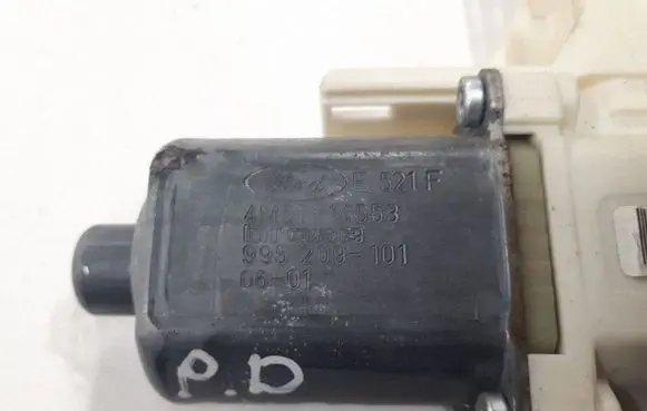 Ford Focus Front door window regulator motor 4M5T14553 995209101