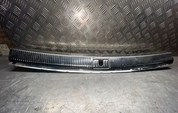 Audi A4 S4 B8 8K Trunk/boot sill cover protection 8K9864483C