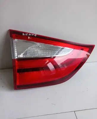 Toyota Sienna XL30 III Tailgate rear/tail lights