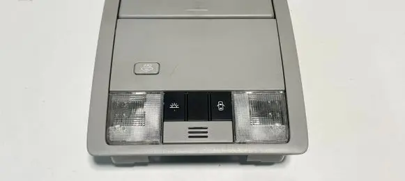 Toyota Verso Front seat light 812600F115 28082