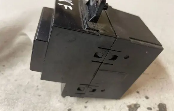 Jaguar XF X250 Ignition lock 6W8311572AK 32900007
