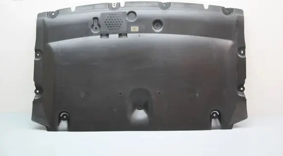 BMW 5 G60 G61 Engine splash shield/under tray 5A582B5